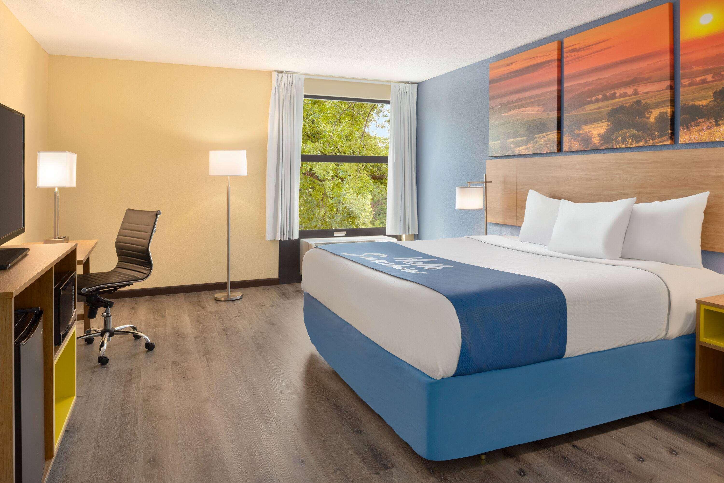 Days Inn & Suites By Wyndham Merrillville Kültér fotó