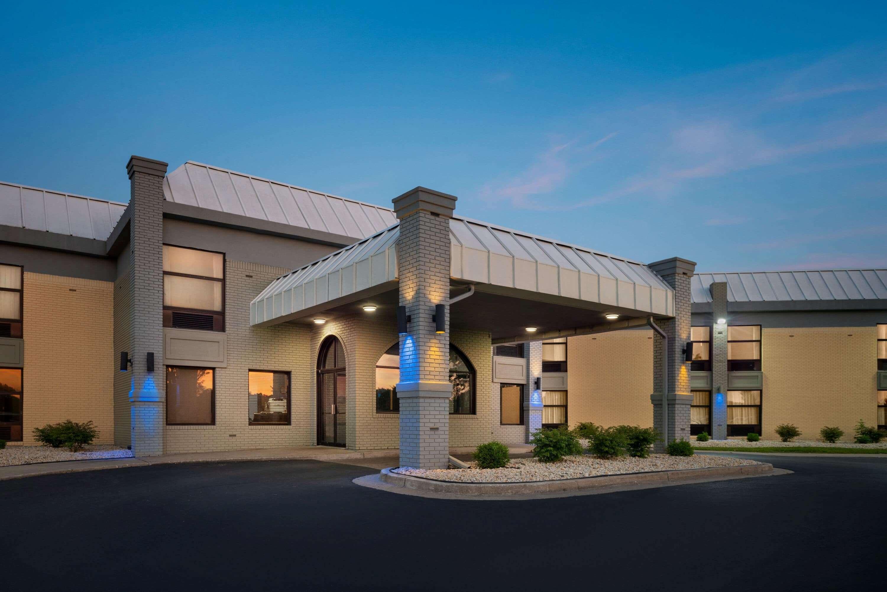 Days Inn & Suites By Wyndham Merrillville Kültér fotó